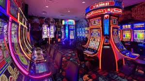 pg9 Live Roulette ဂိမ်းတွင် ကစားသမားများ Bet ထားနေသောမြင်ကွင်း